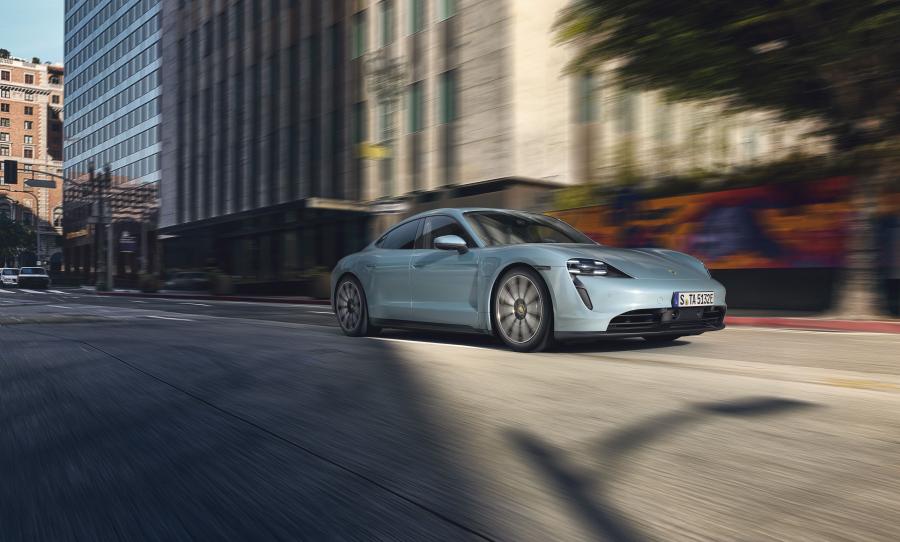 Porsche Taycan 4S 2019 года  (WW) (фото 10 из 41)